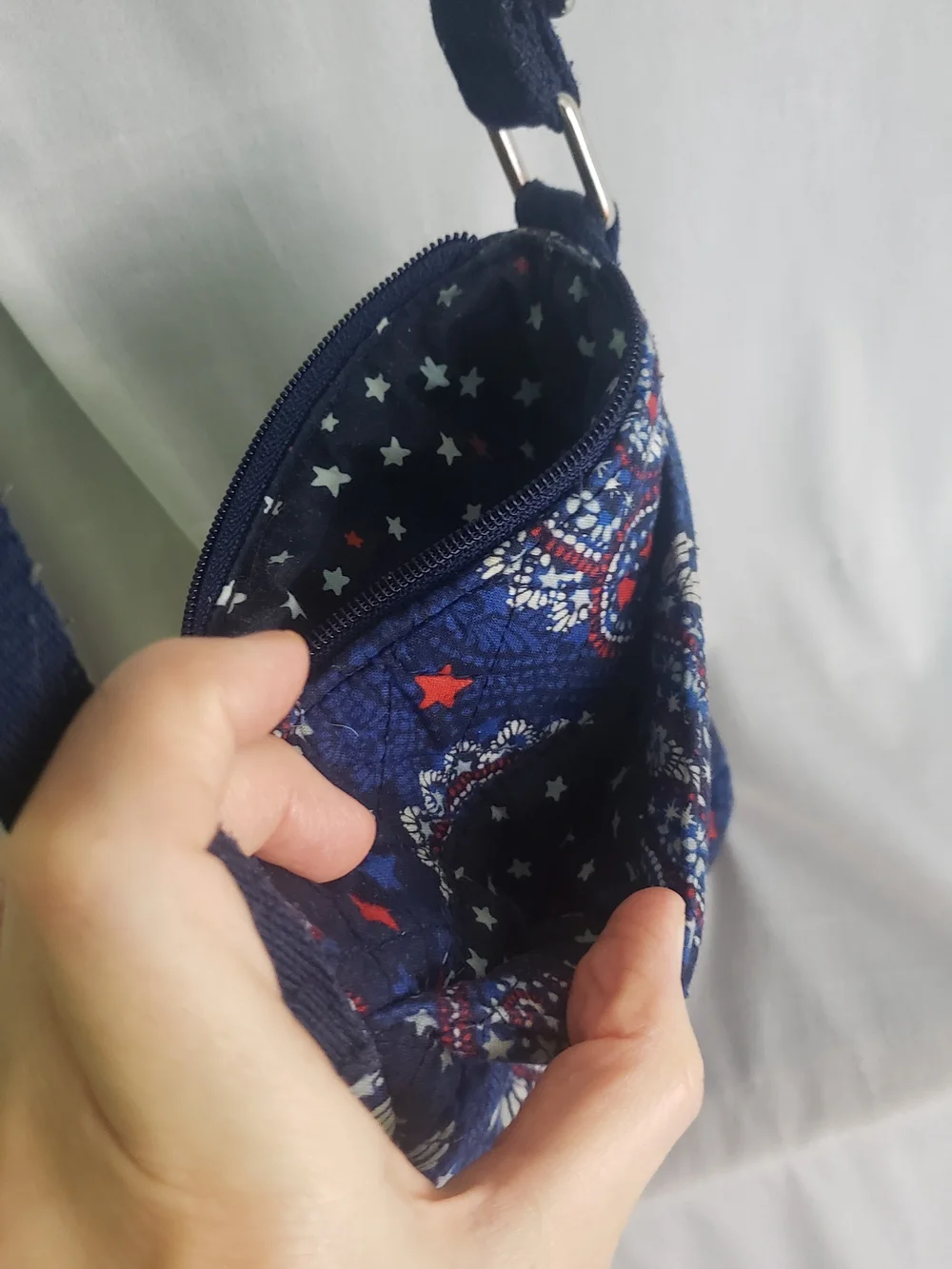 Vera Bradley Cross Body Adj. Strap Multiple Pockets Card Holders